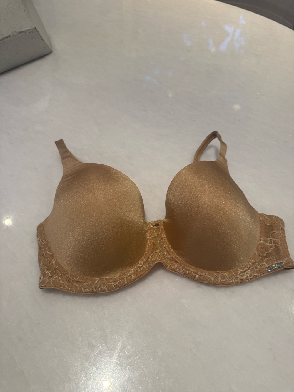 Montelle T-Shirt Bra in Tan with Lace Trim